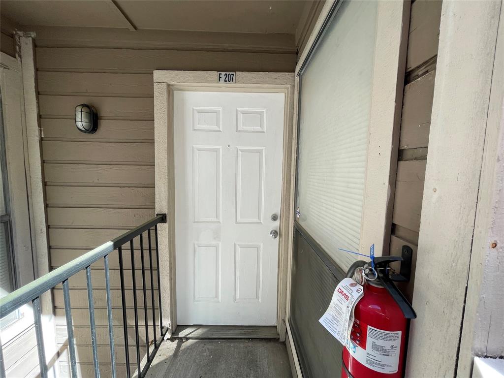 Richland Trace Condos - Residential