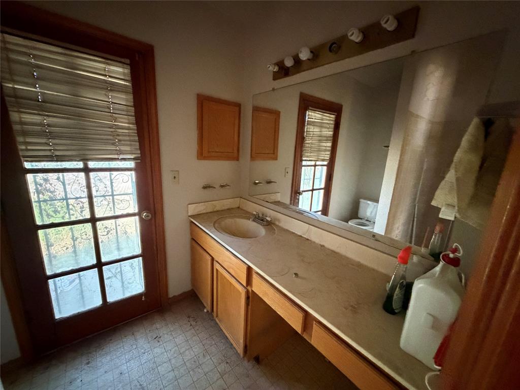 11404 Lake Nasser Drive