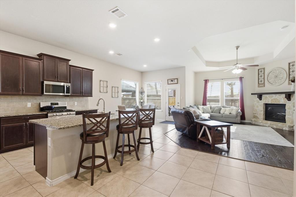 1140 Elizabeth Street