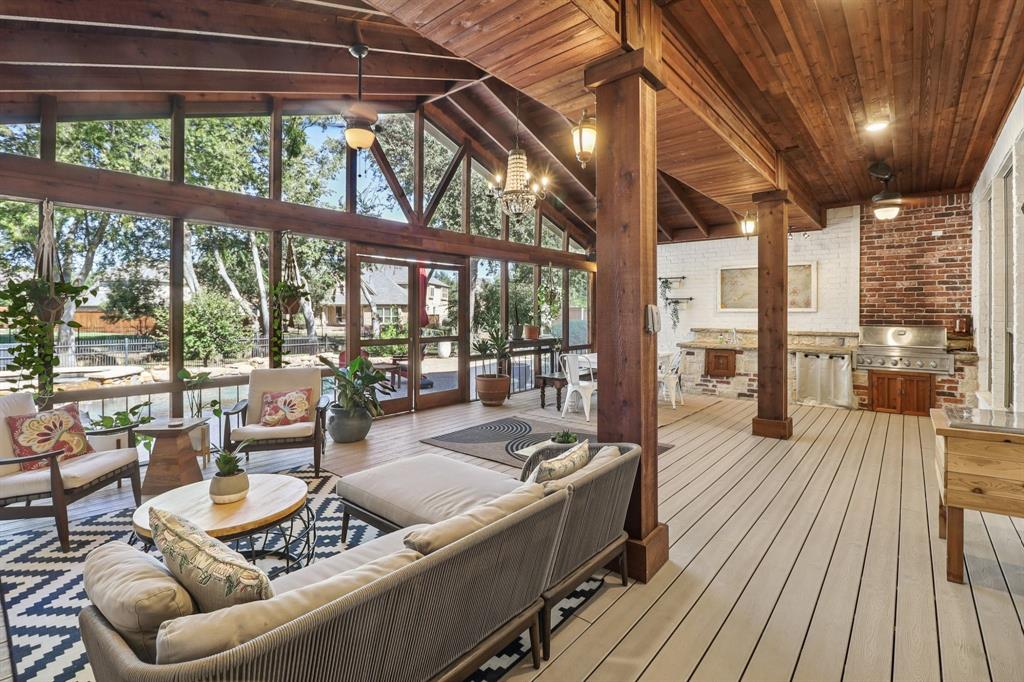 Stratford Manor - Residential