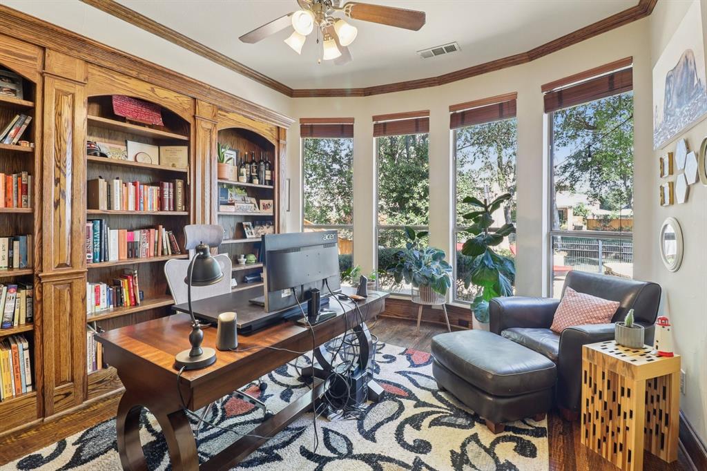 Stratford Manor - Residential