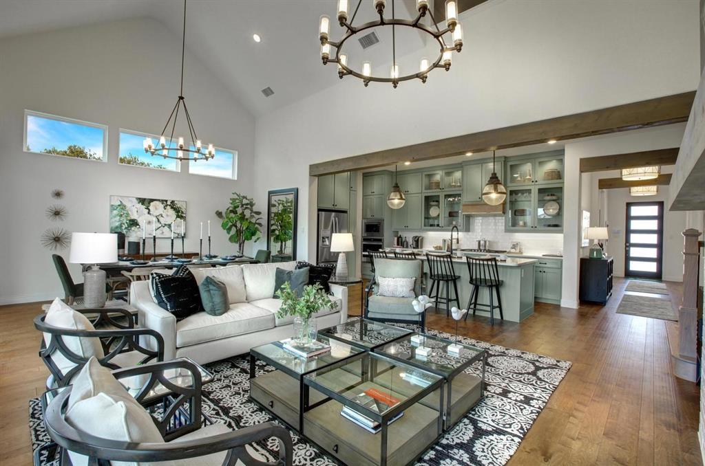 2712 Oak Blossom Drive