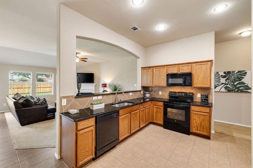 LOOKING FOR DIRECT ACCESS TO COMMUNITY POOL FROM YOUR BACKYARD?**NW,North West Facing house, perfect for your family.
Featuring  4 large bedrooms, 2 bathrooms ,convenient One story home  in the heart of Prosper! Relax in an open-concept living area that’s perfect for  family moments and entertaining. The chef’s kitchen features a large island, granite countertops, gas cooktop, and walk-in pantry. The Primary Suite is a true retreat with a Spa-like bath and oversized walk-in closet.Step outside to enjoy Texas evenings in your oversized backyard— with direct access to the community pool from your backyard.Nestled in the highly regarded Denton Independent School District (ISD) Located in a sought-after community with amenities like pools, trails, parks, and top-rated schools just minutes away.The oversized backyard has endless possibilities.This one checks all the boxes—style, space, and location! NEW AC INSTALLED APRIL 2025. Enjoy local shopping including new Costco and HEB nearby.Available  to move in January 1 st 2026