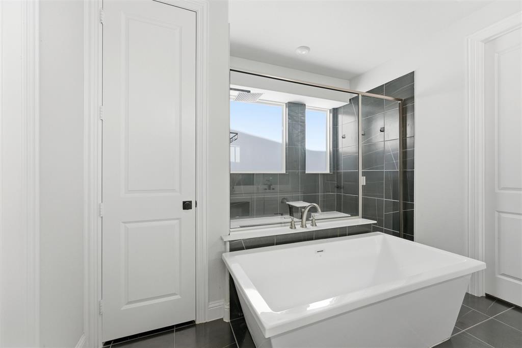 N Prairie Ridge - Residential