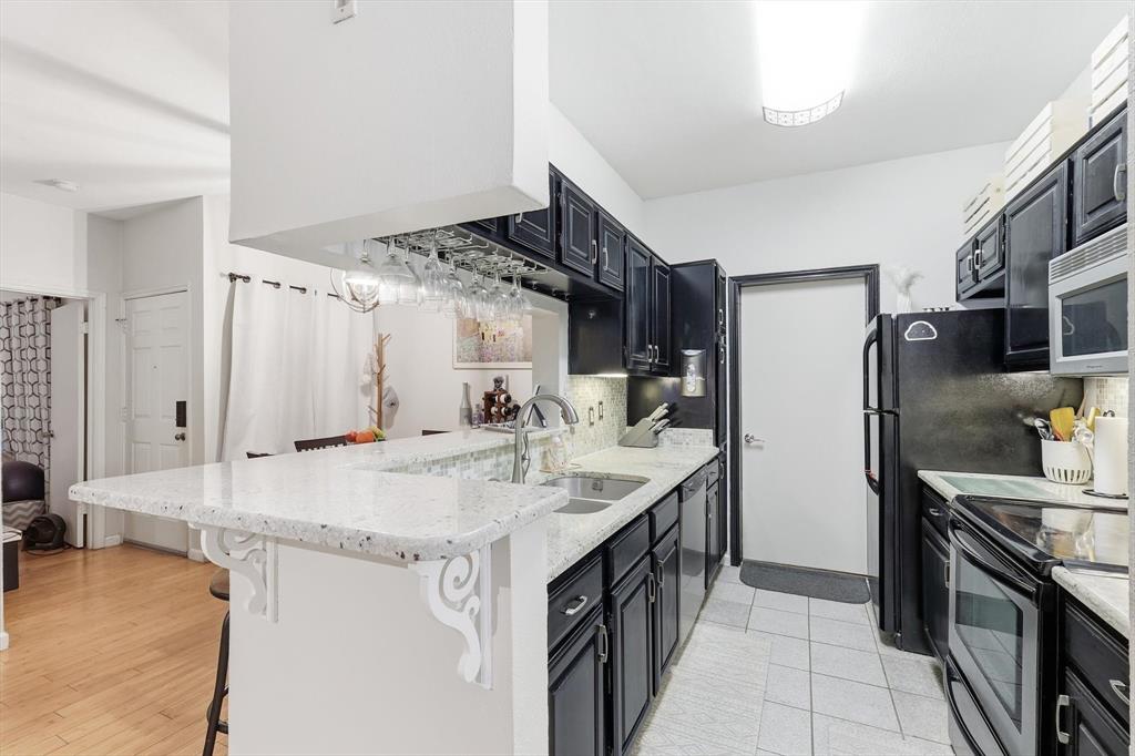 Oaks Of Preston Ridge Condo - Residential