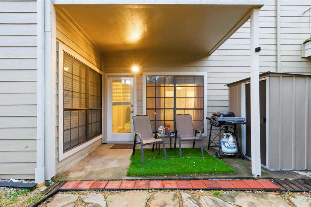 Oaks Of Preston Ridge Condo - Residential