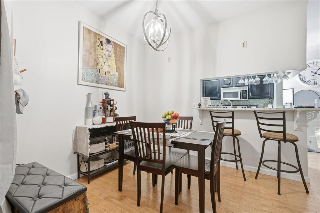 Oaks Of Preston Ridge Condo - Residential