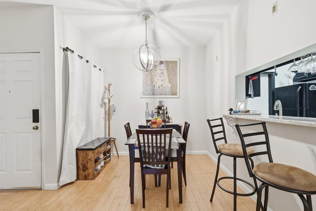 Oaks Of Preston Ridge Condo - Residential