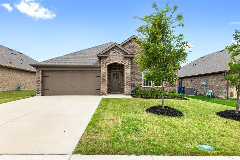 604 Stampede Lane