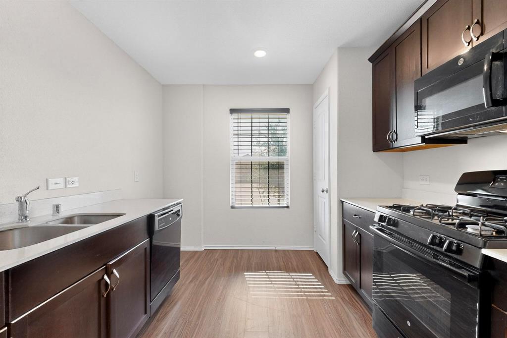 5516 Mcclelland Street