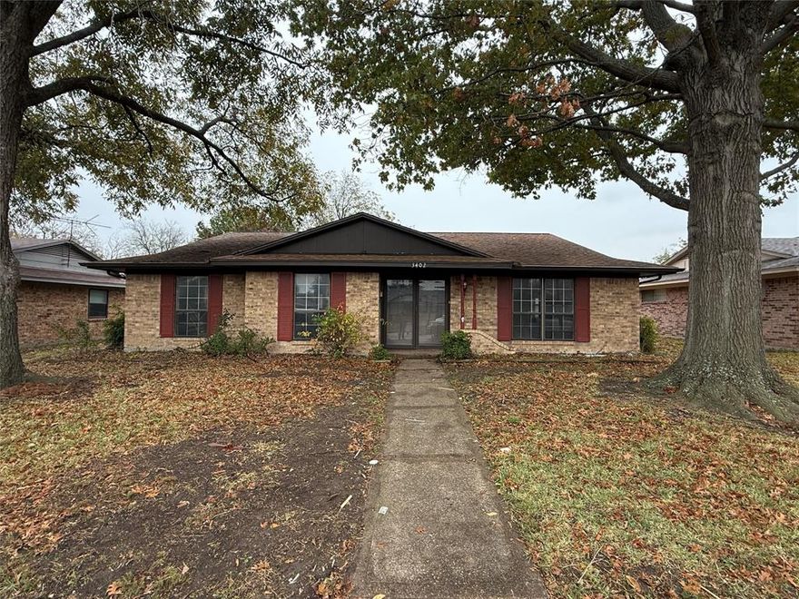 Ready for your next project? This house needs a little of everything to bring it back to life, but the bones are great. Ideal for investors looking for their next buy and hold. Will make a great investment property. Sellers are investors and have never seen the property. Property is priced below market to reflect needed updates. Utilities have been requested. Buyers to perform their due diligence. Sold AS-IS. Seller will not make repairs.