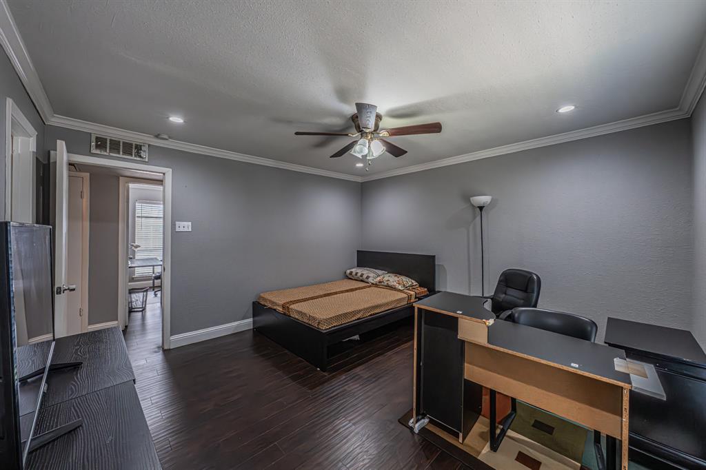 Coventry village Condo - Residential