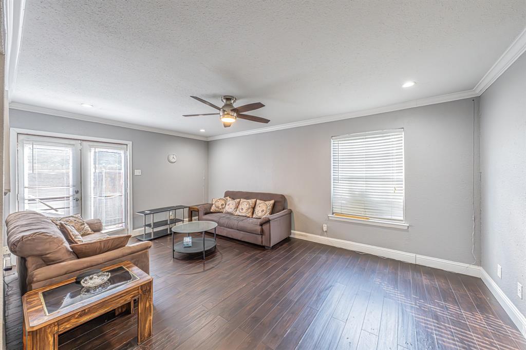 Coventry village Condo - Residential