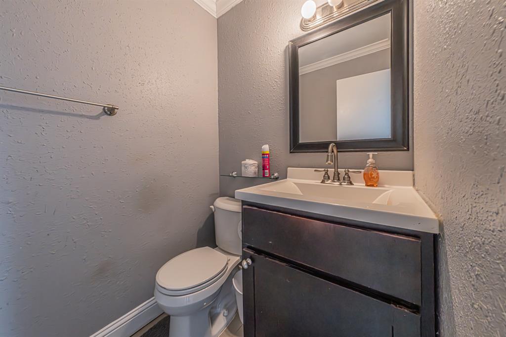 Coventry village Condo - Residential