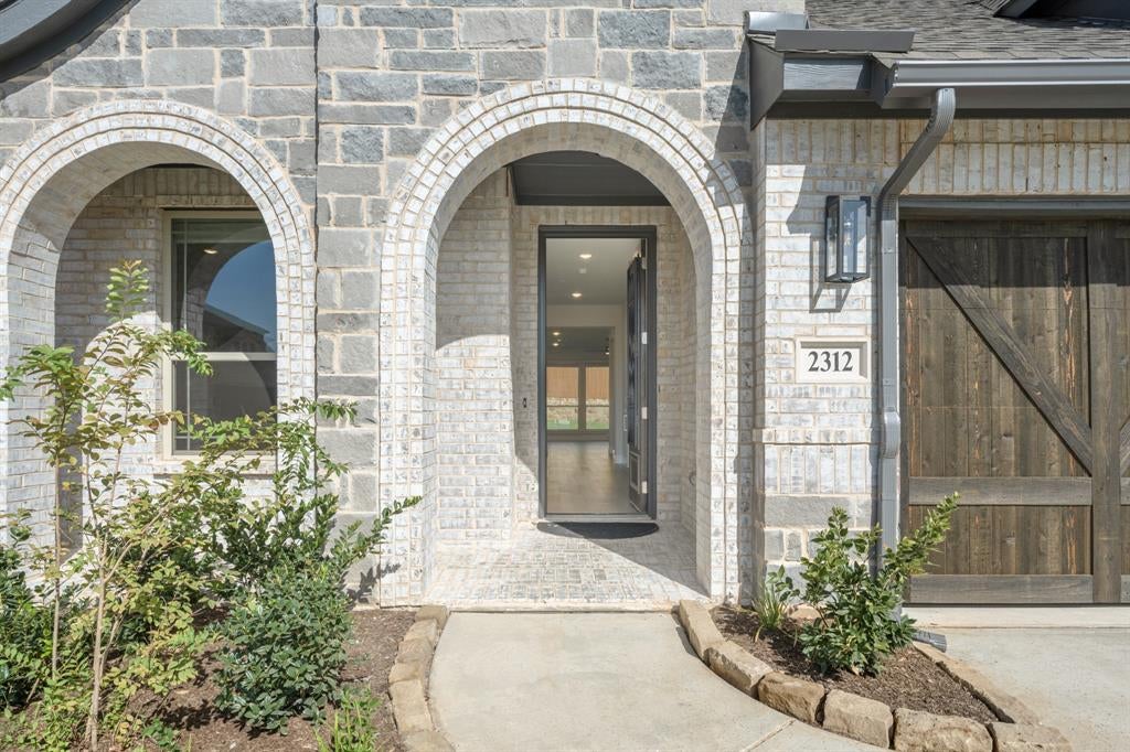 2312 Hawk Meadow Court