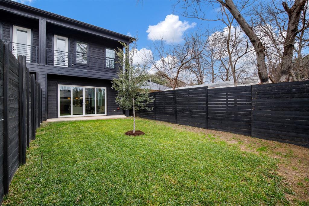 Mount Auburn - Residential Income