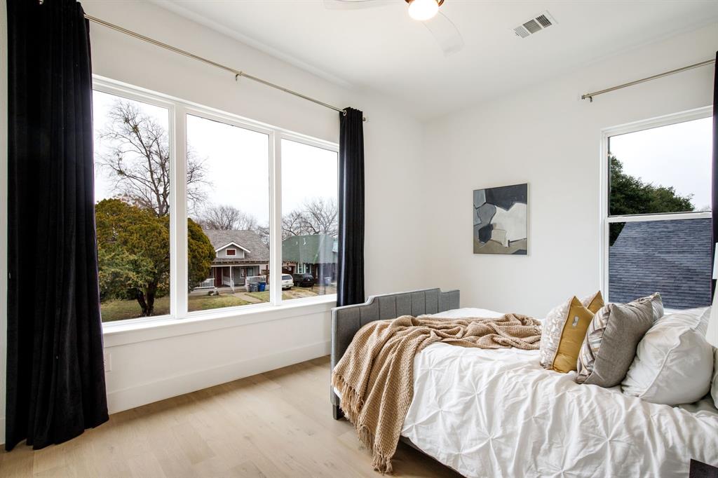 Mount Auburn - Residential Income