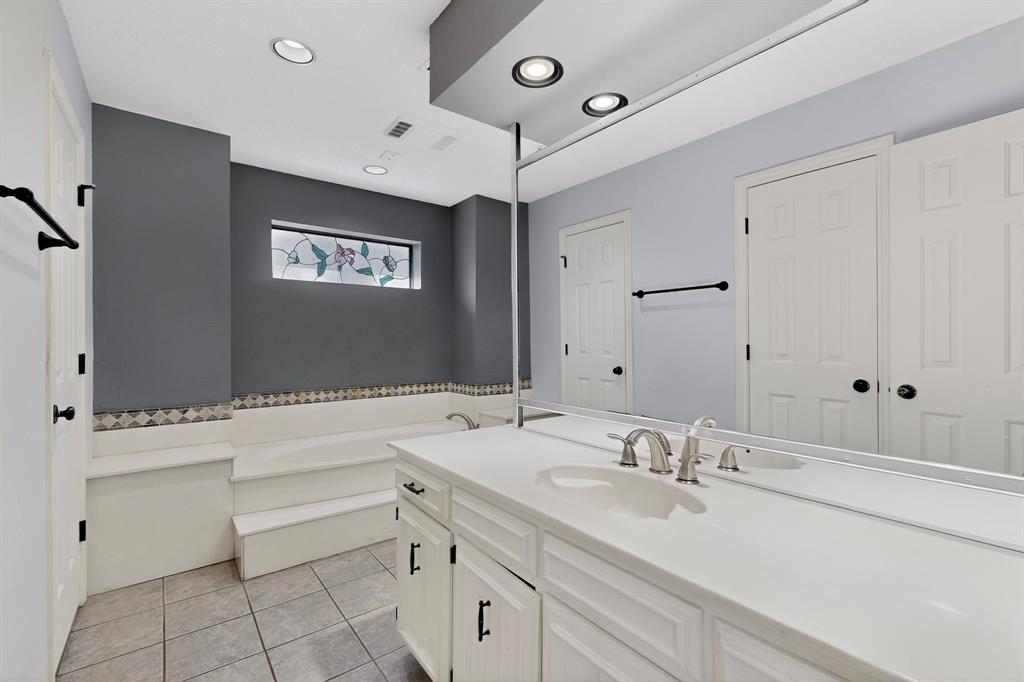 OAKS NORTH ADDITION - Residential