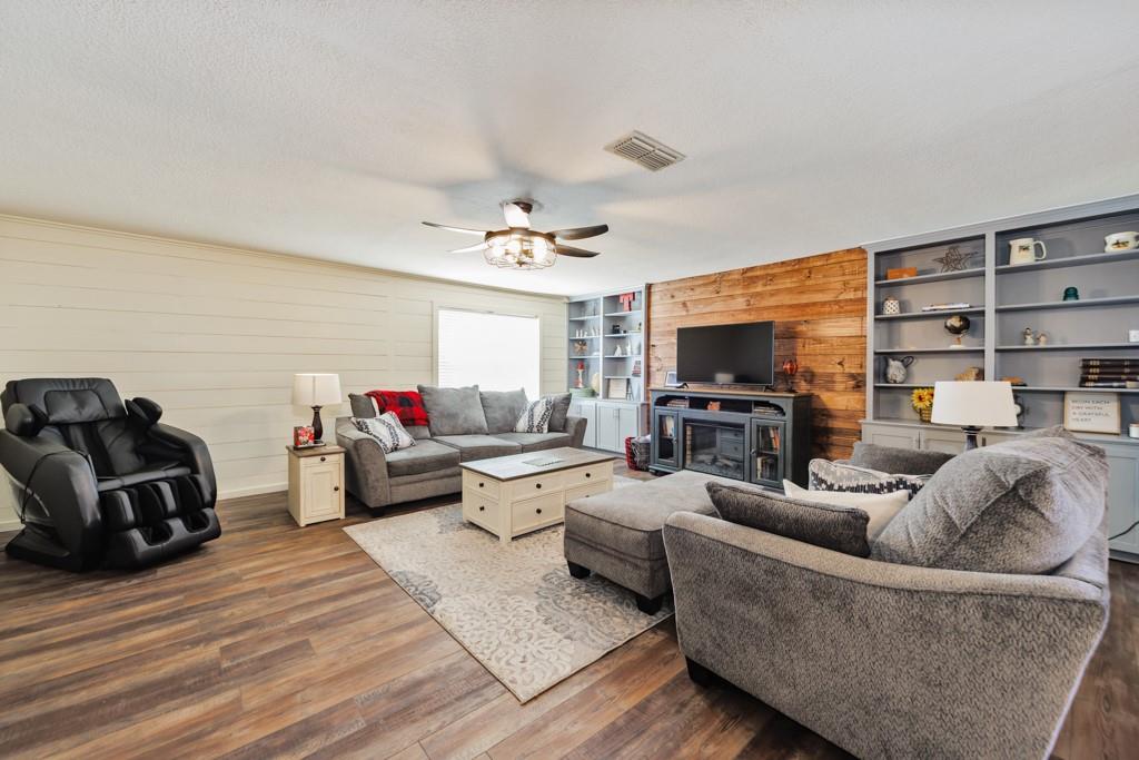 Hillcrest - Residential