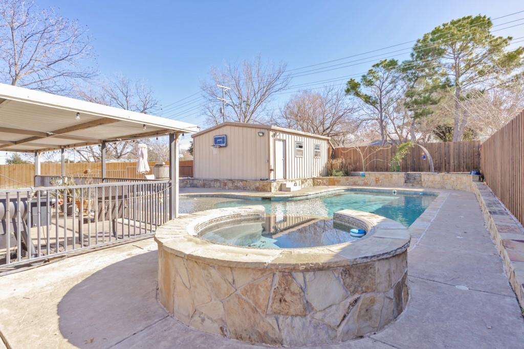 Hillcrest - Residential