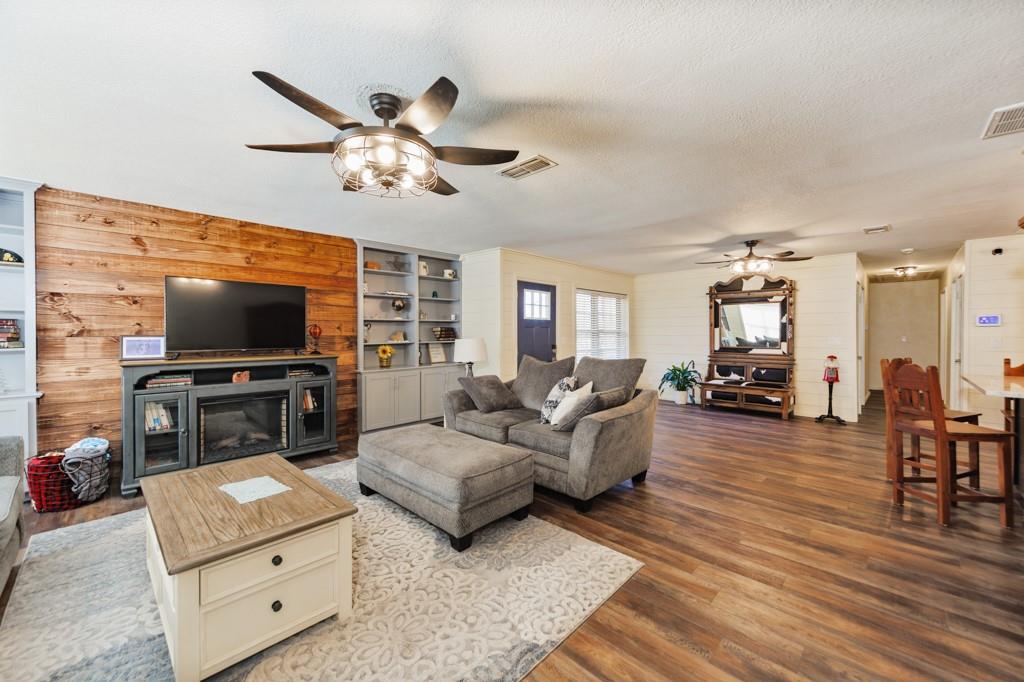 Hillcrest - Residential