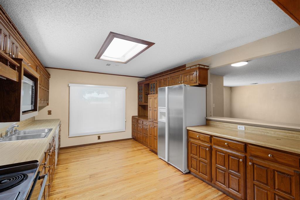 Newton C Laughlin - Residential Lease