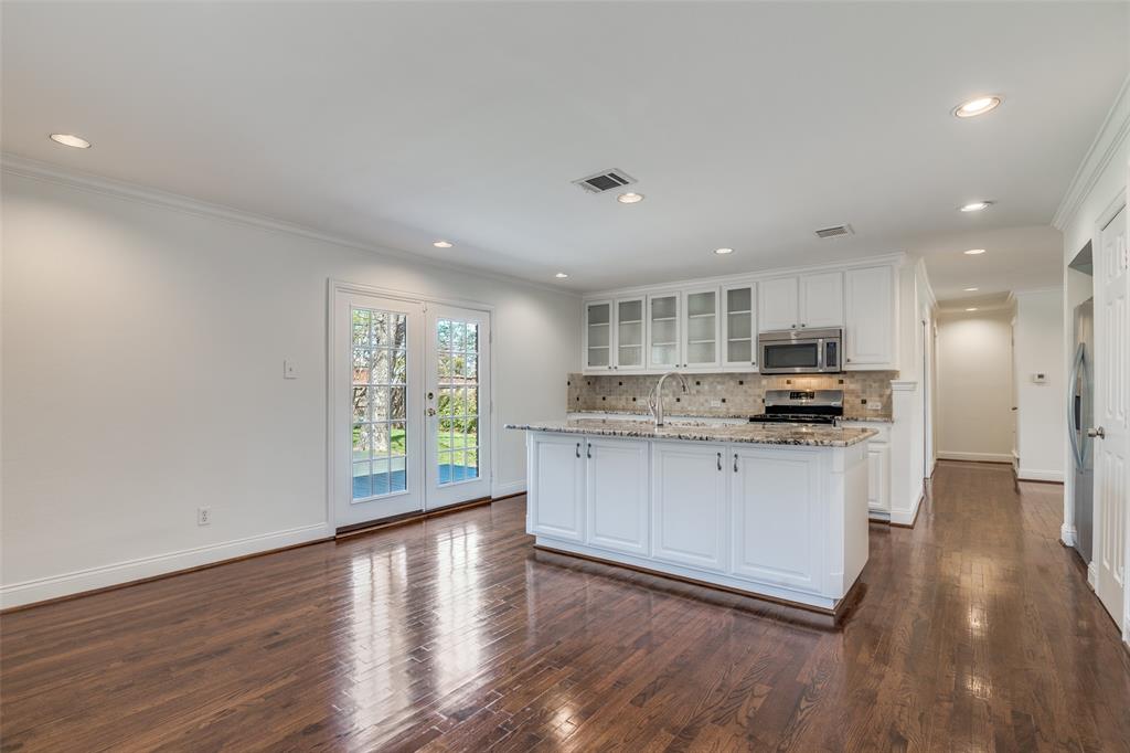 Lake Highlands Estates - Residential