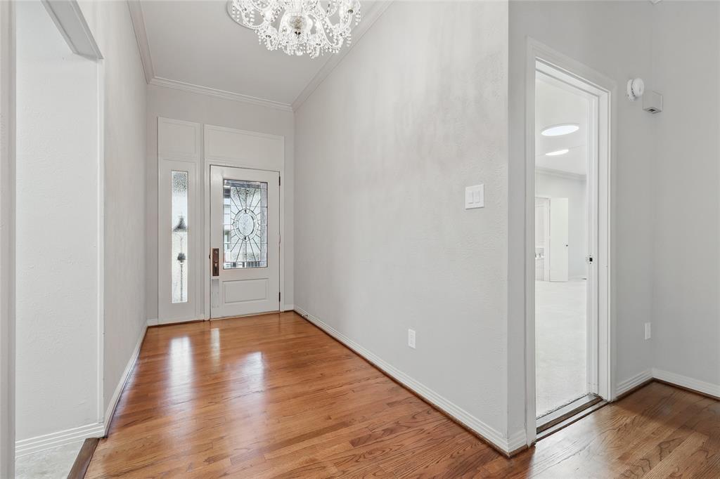 202 Rainbow Circle