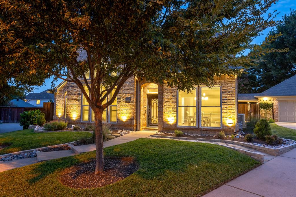 8809 Hedge Row Court