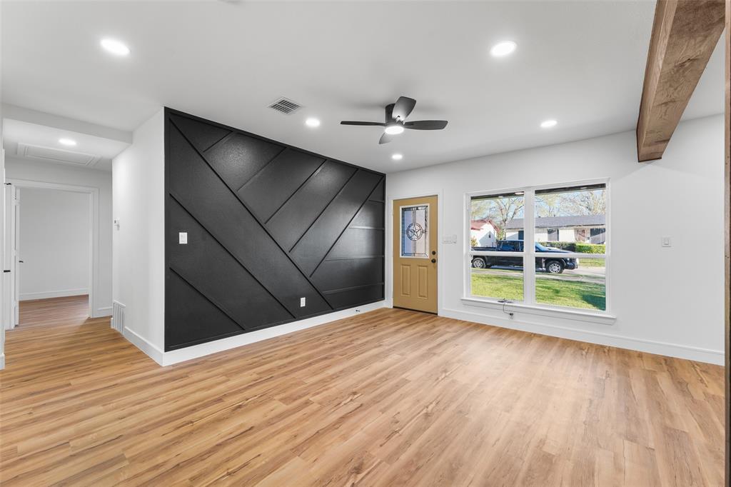 1725 Alta Vista Street