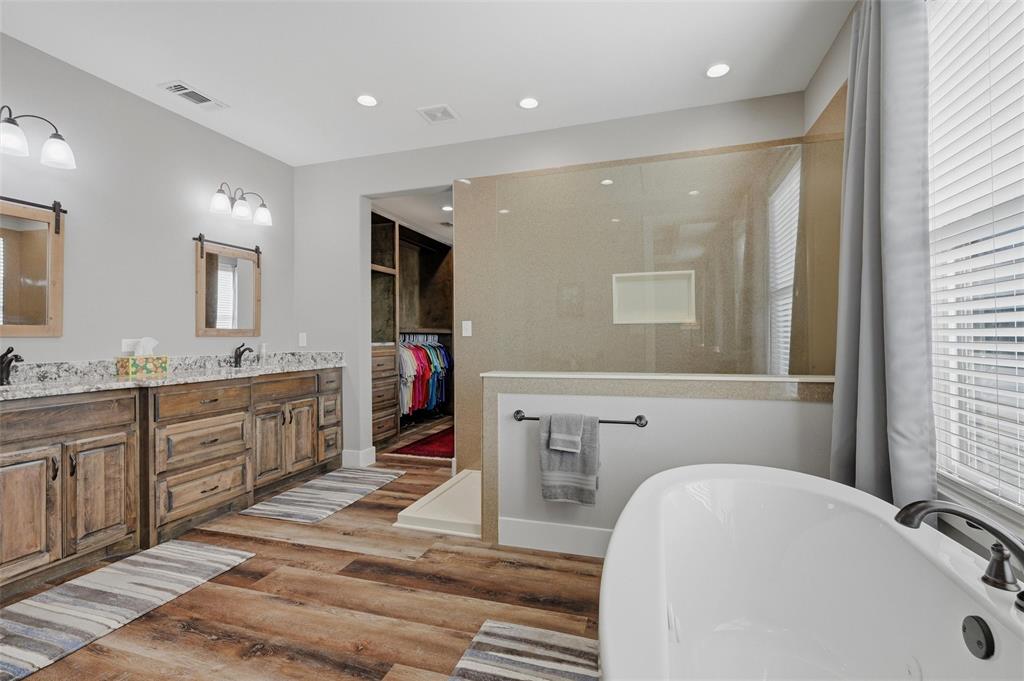 Shady Knolls of Preston - Residential