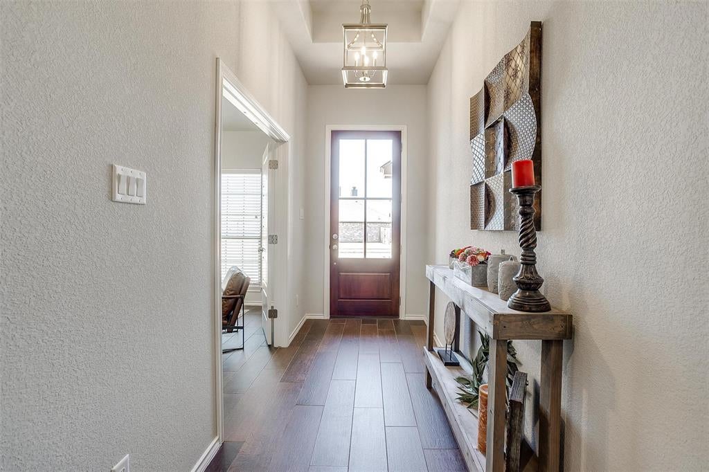 6829 Canyon Rock