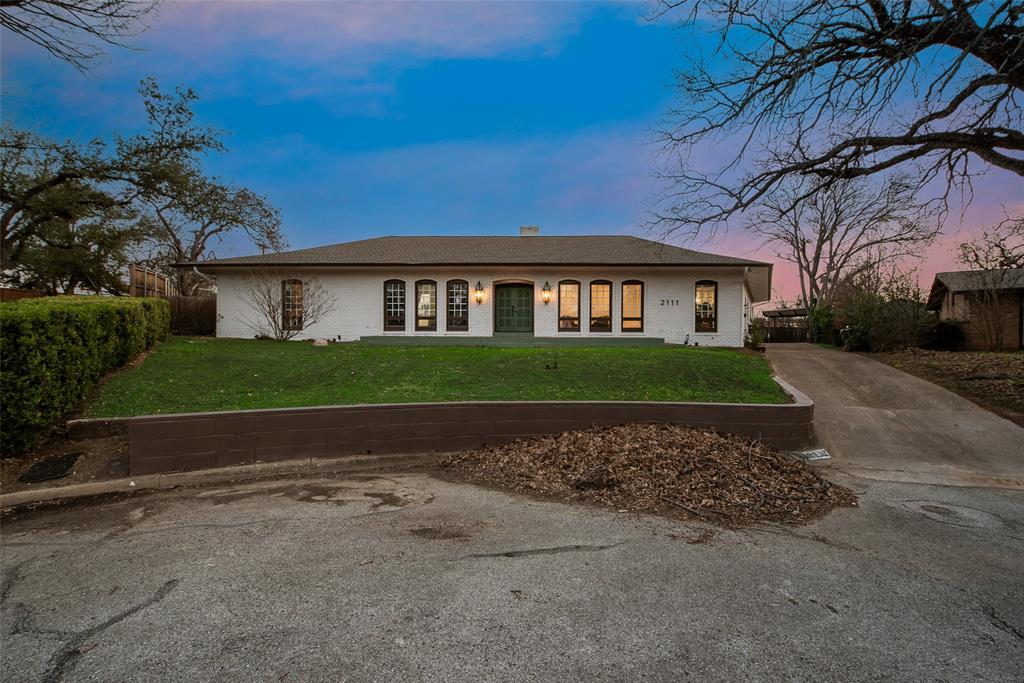 2111 Woodhaven Drive