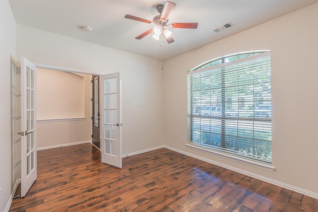 9709 Sam Bass Trail