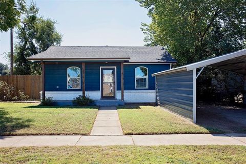 1214 3rd St Graham TX 76450
