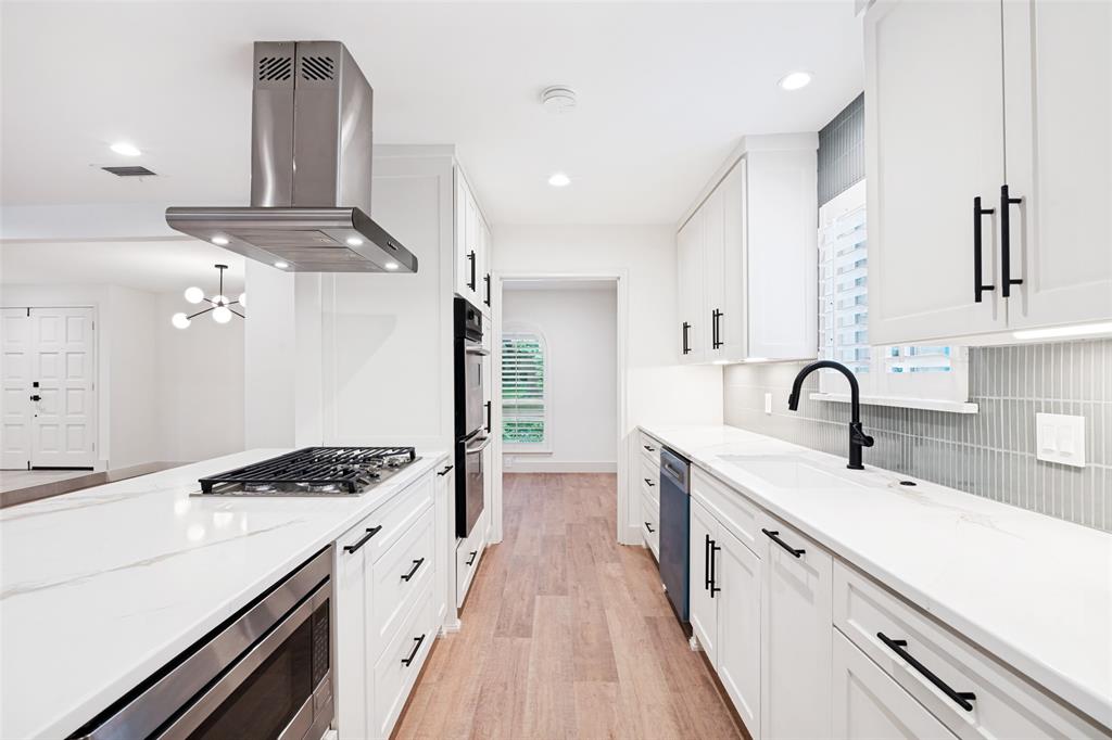Country Club Estates - Residential