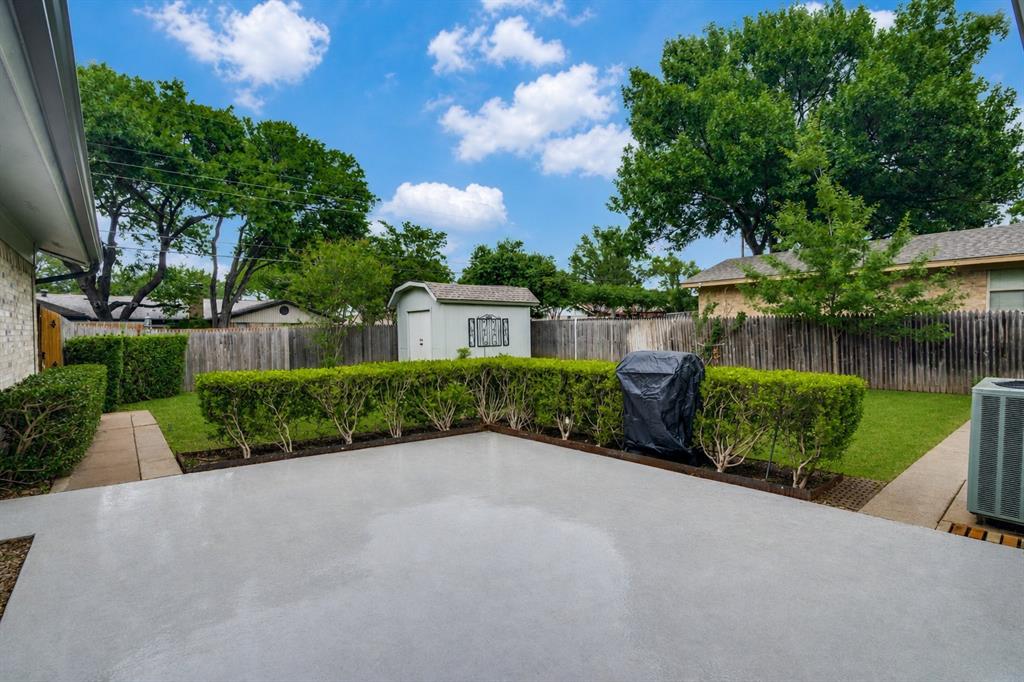 Country Club Estates - Residential