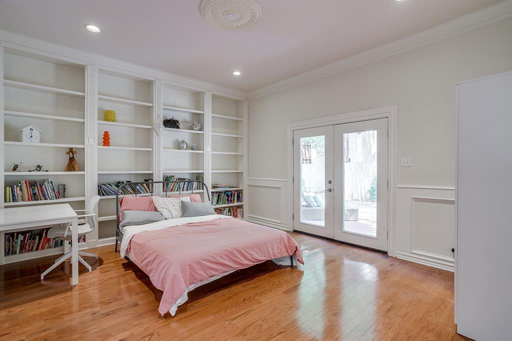 Chamberlain Arlington Heights 1st - Residential Lease