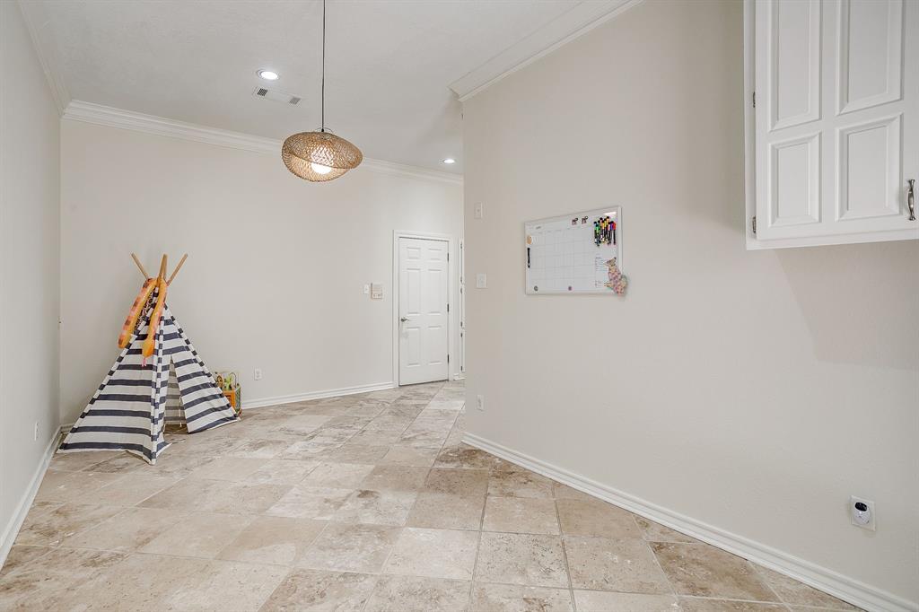 Chamberlain Arlington Heights 1st - Residential Lease