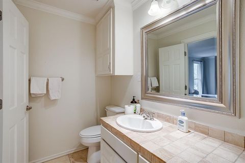 Tiny photo for 1805 Burton Hill Road, Fort Worth, TX 76107 (MLS # 21062171)