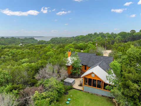 Photo of 131 Catfish Trail, Whitney, TX 76692 (MLS # 21247132)