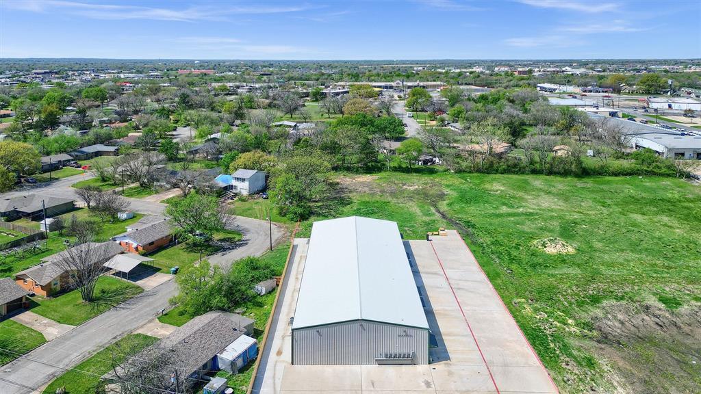 Mcglothlin G W - Commercial Lease