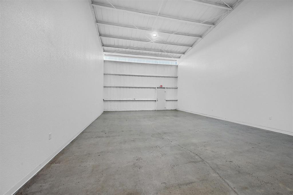 Mcglothlin G W - Commercial Lease