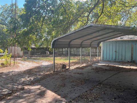 A home in Corsicana