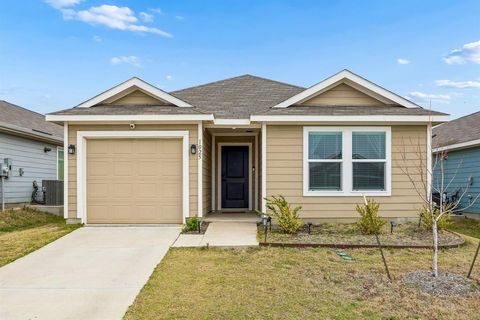 Photo of 1025 Mountain Laurel Road, Princeton, TX 75407 (MLS # 21231805)