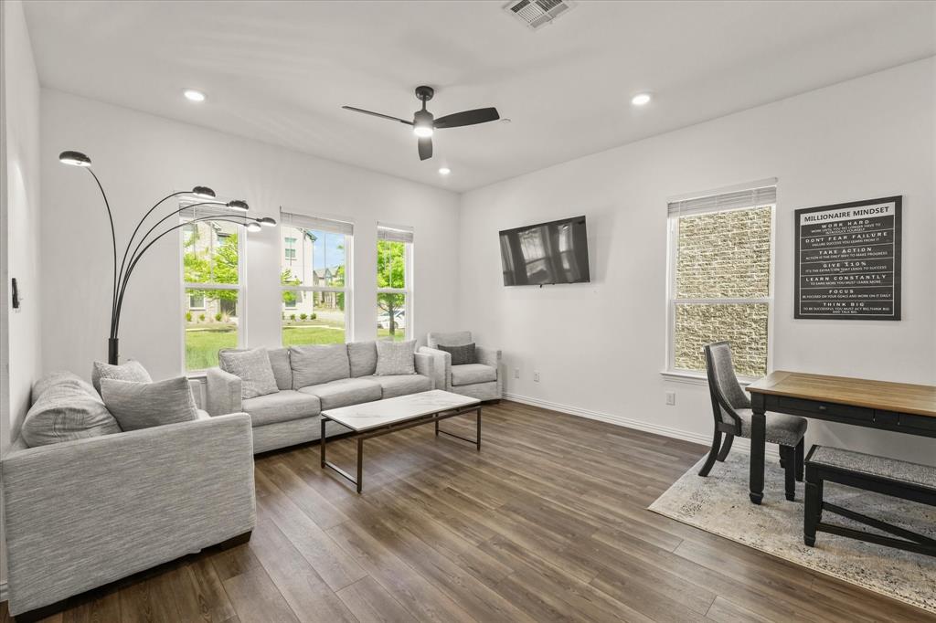 3226 Colorado Lane