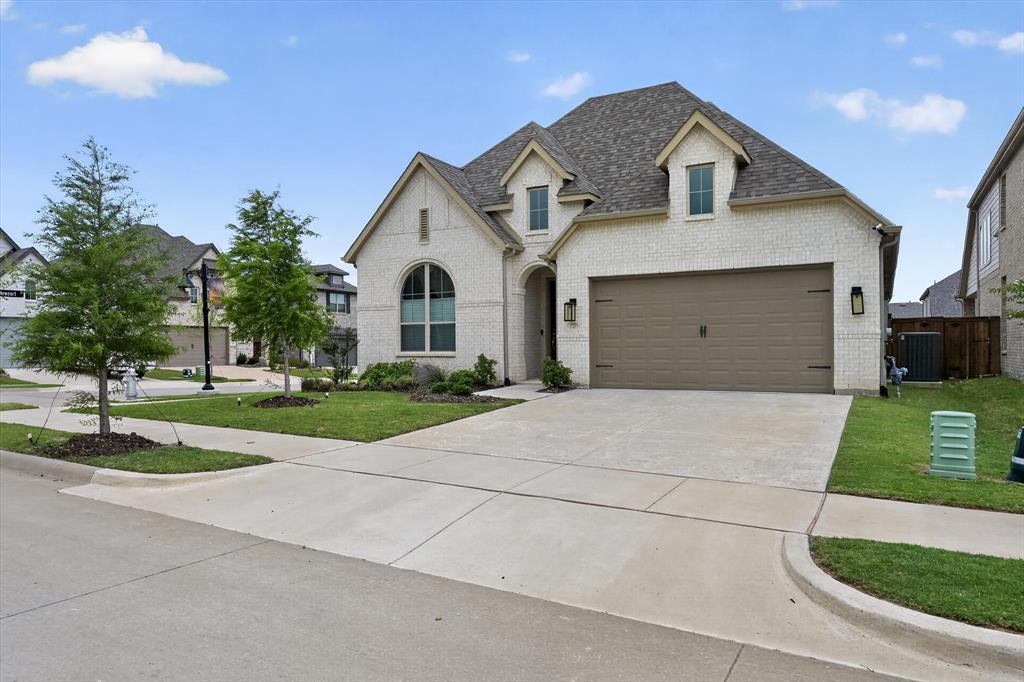 3725 Paradise Way