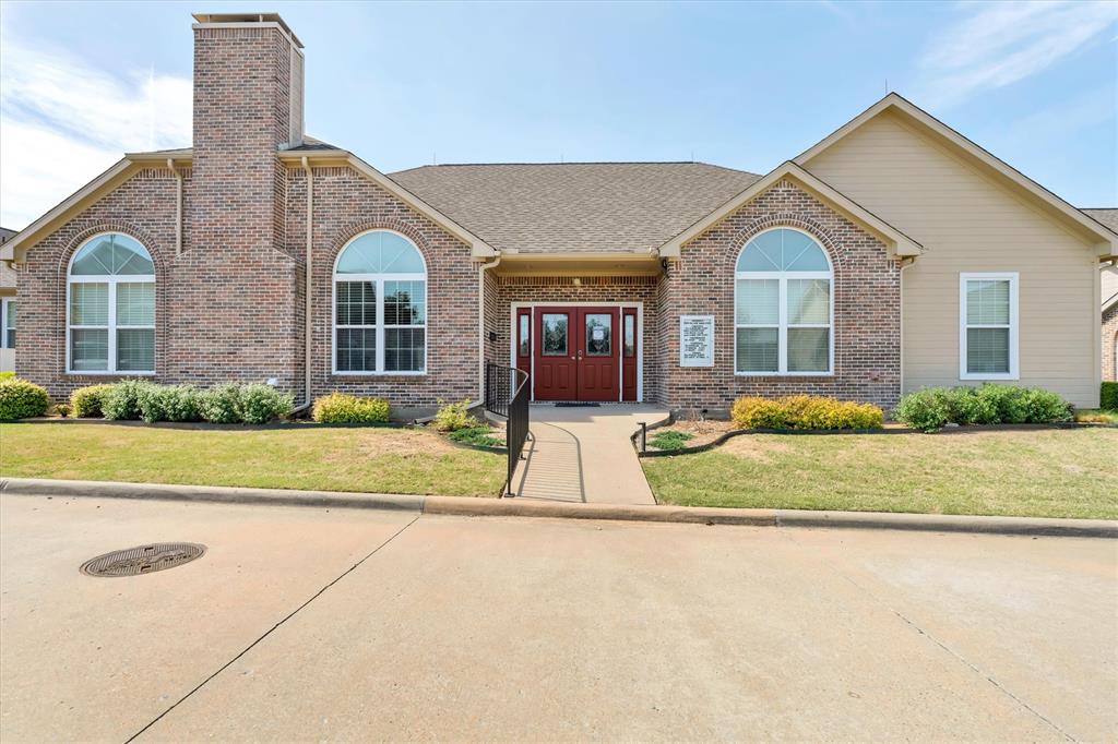 VILLAGE AT PRESTONWOOD CONDOMINIUMS - Residential
