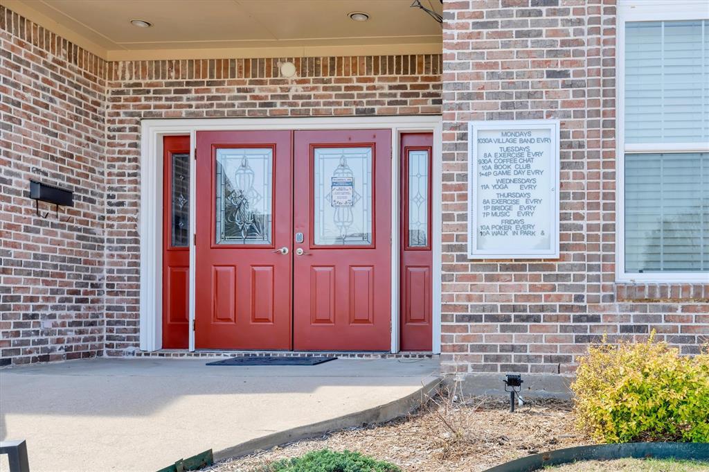 VILLAGE AT PRESTONWOOD CONDOMINIUMS - Residential