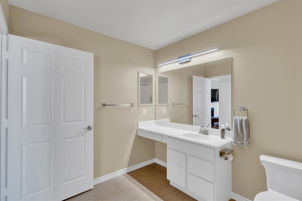 VILLAGE AT PRESTONWOOD CONDOMINIUMS - Residential